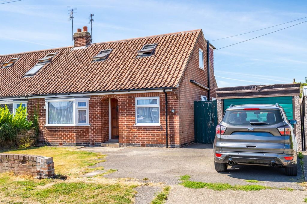 Property photo 1 of 17 External