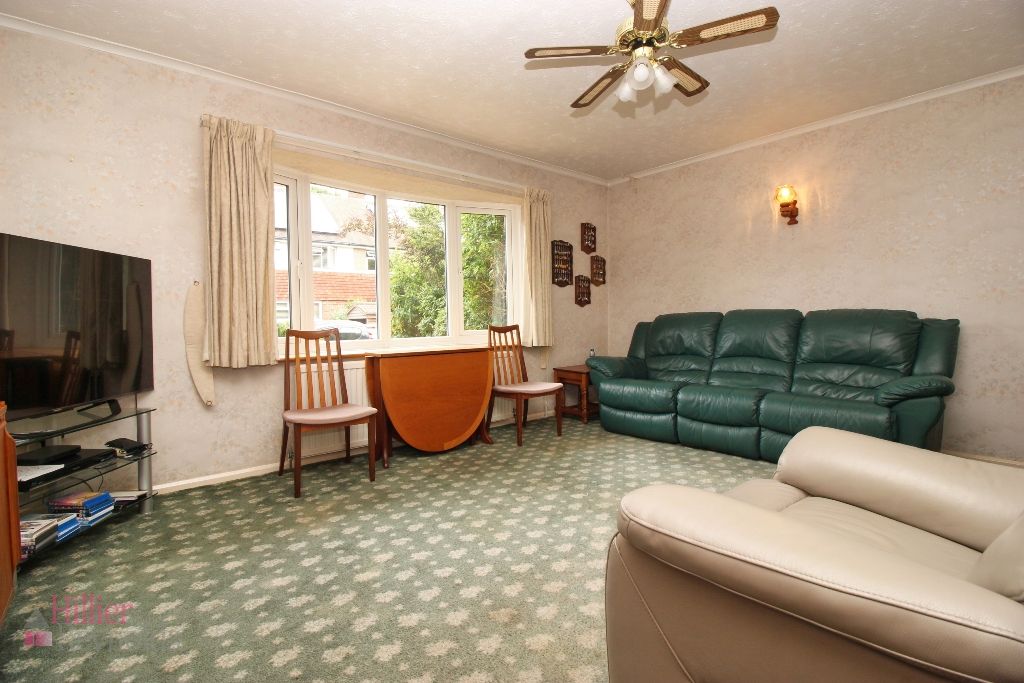Property photo 3 of 21 Lounge/Diner