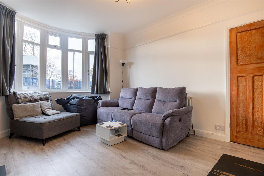 Property photo 3 of 25 Dsc_4147-Hdr.Jpg