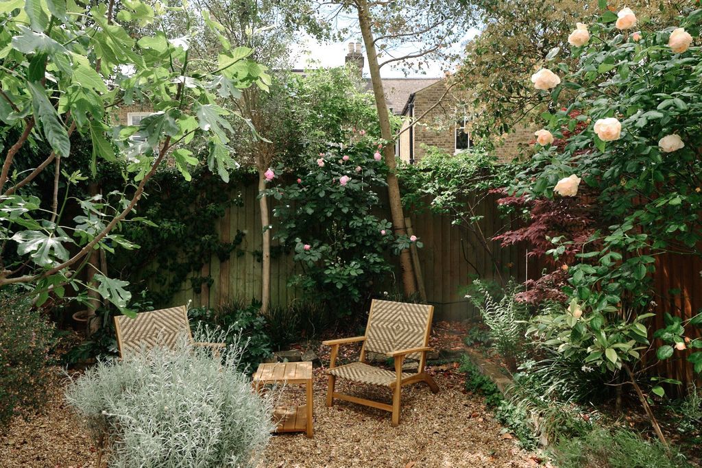 Property photo 2 of 17 Picture No. 13
