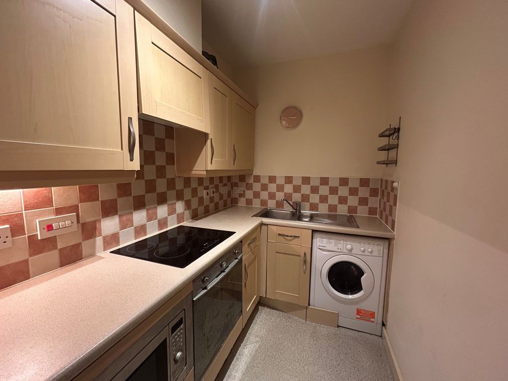 Property photo 3 of 7