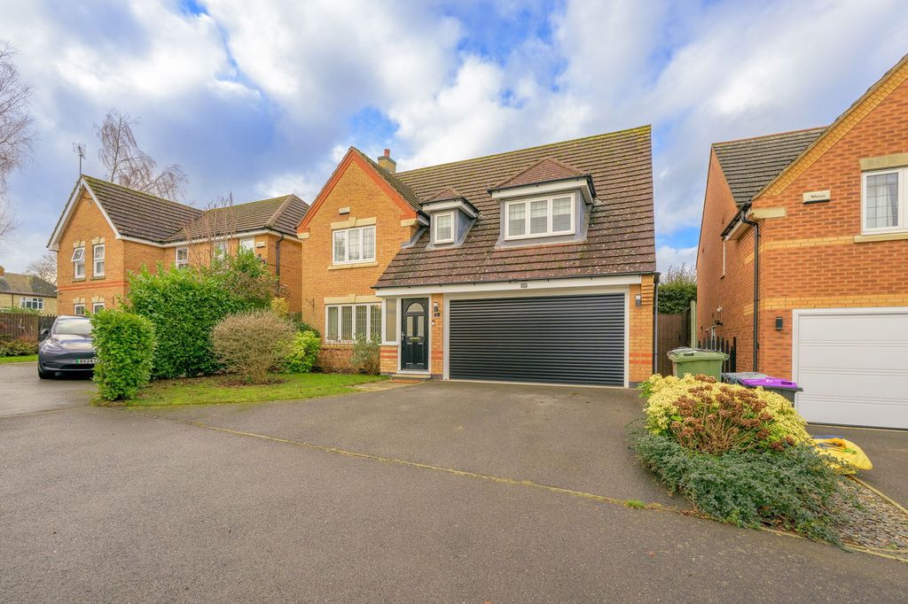 Property photo 1 of 26