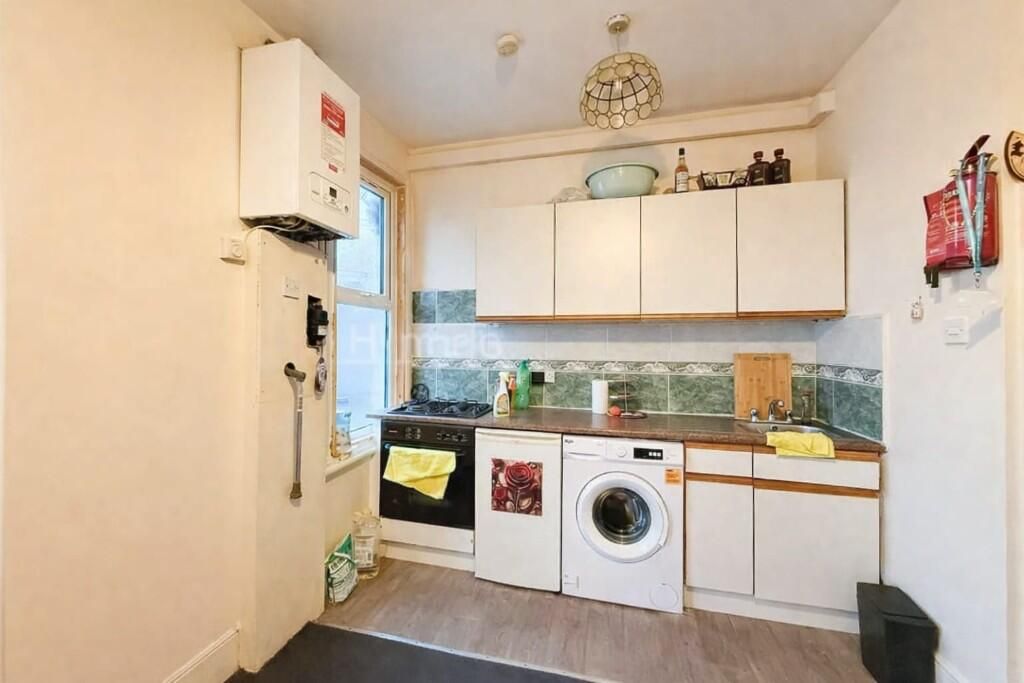 Property photo 2 of 4