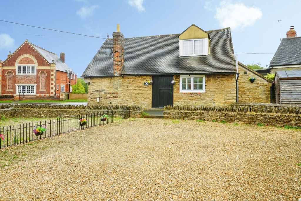 Property photo 1 of 10 Pbox-Img.Jpg