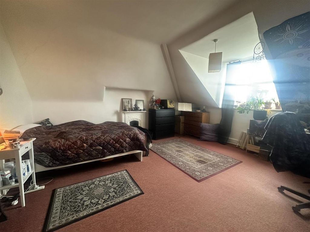 Property photo 2 of 9 9Xt8Uaio.Png