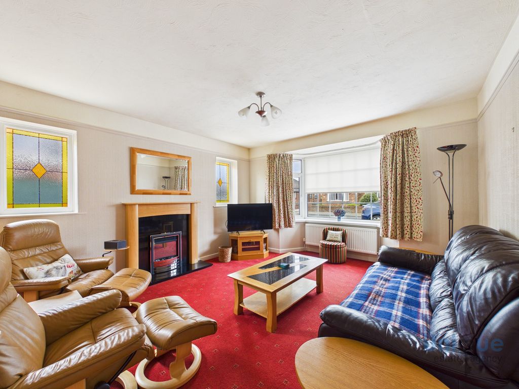 Property photo 3 of 21