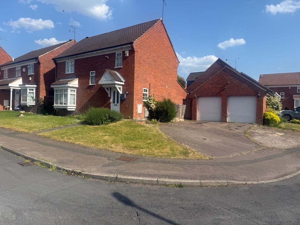 Property photo 1 of 25 5201590