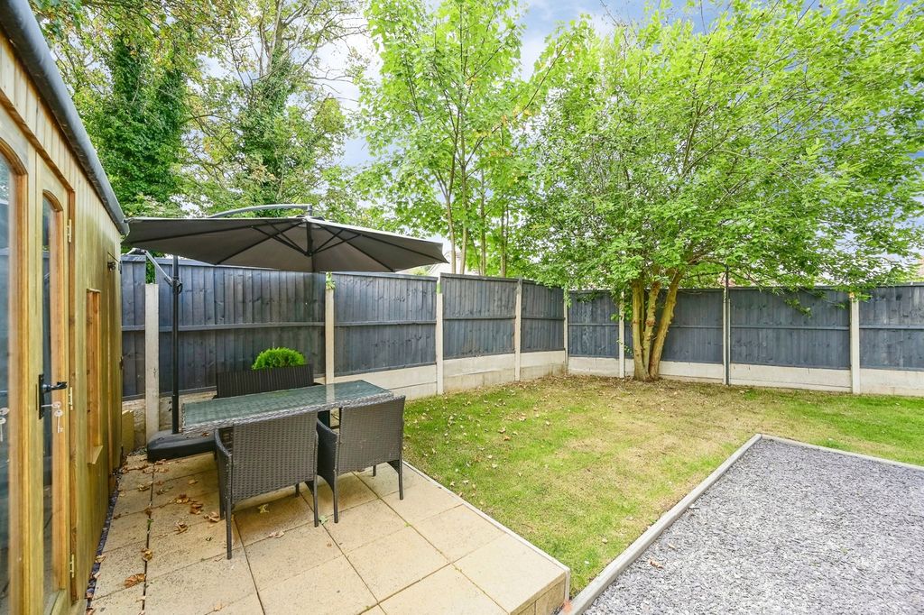 Property photo 2 of 26 Pbox-Img.Jpg