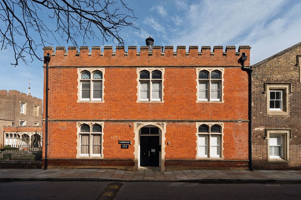 Property photo 2 of 24 332208 - Mp09948.Jpg