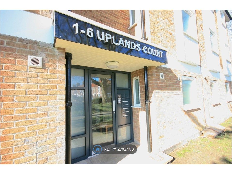 Property photo 2 of 13 Entrance