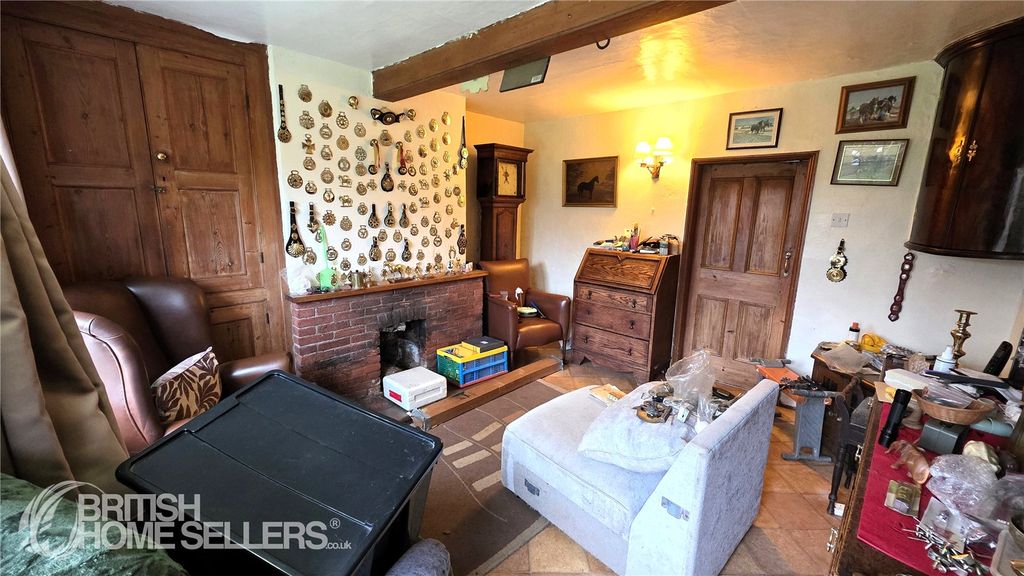 Property photo 3 of 14 Picture No. 11