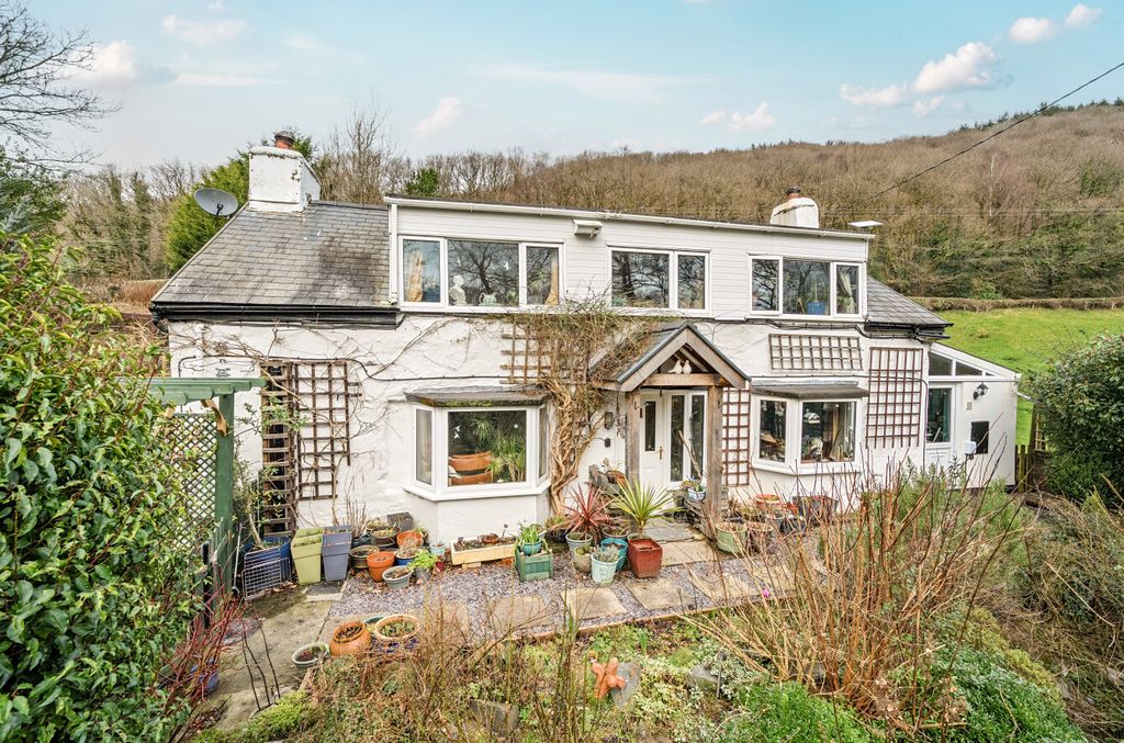 Property photo 1 of 33 1405438-22-698A51...