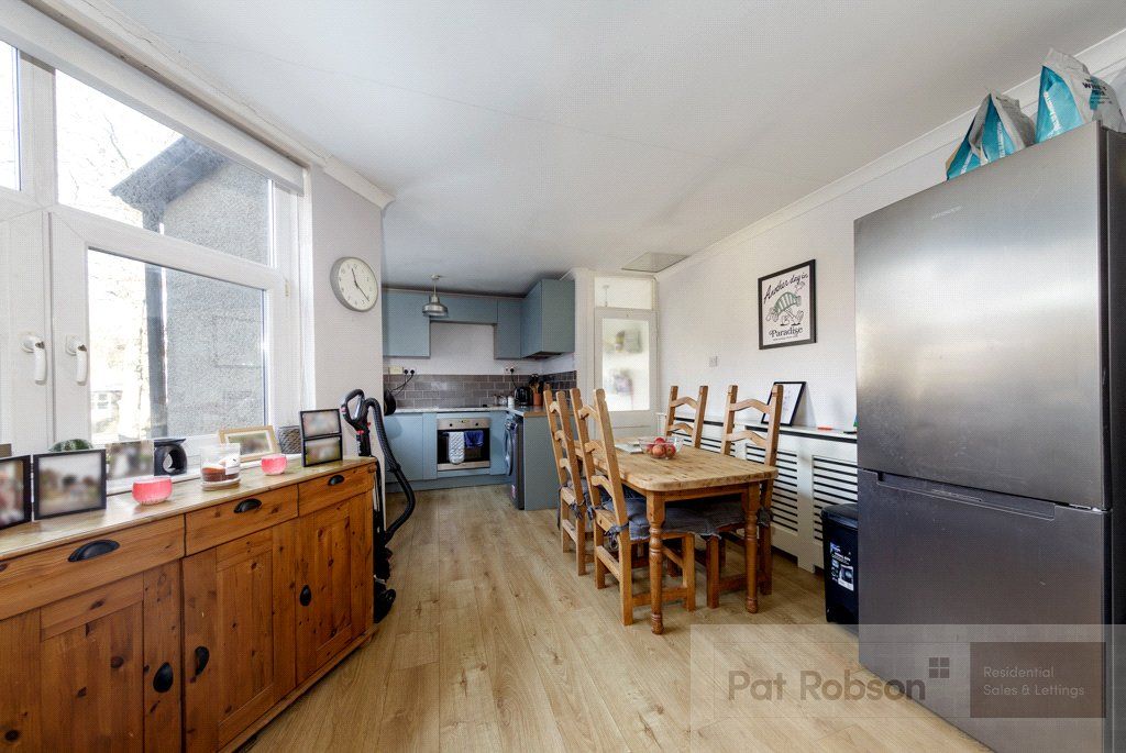 Property photo 2 of 14 Picture 2