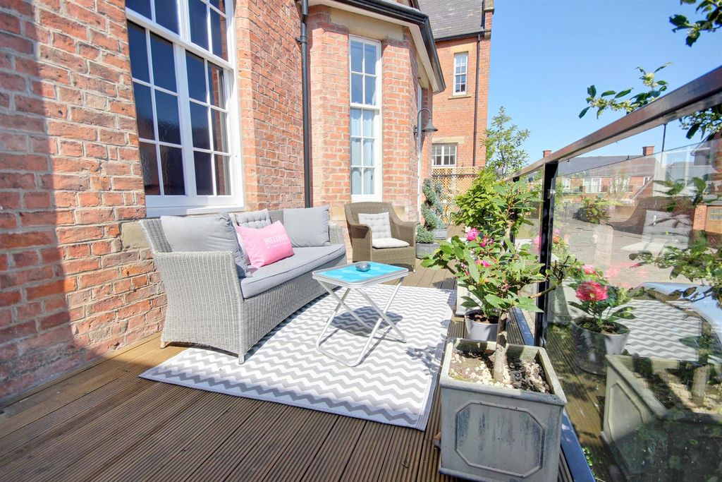 Property photo 3 of 16 Img_4074-Img_4076_Lzn.Jpg