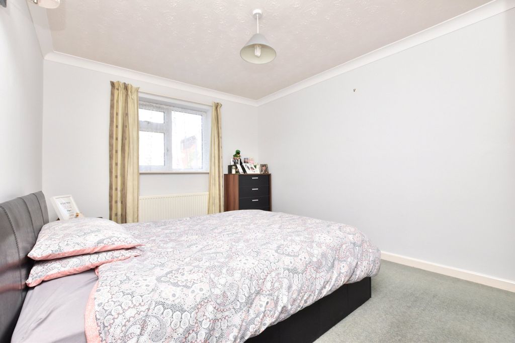 Property photo 3 of 17 Bedroom Two