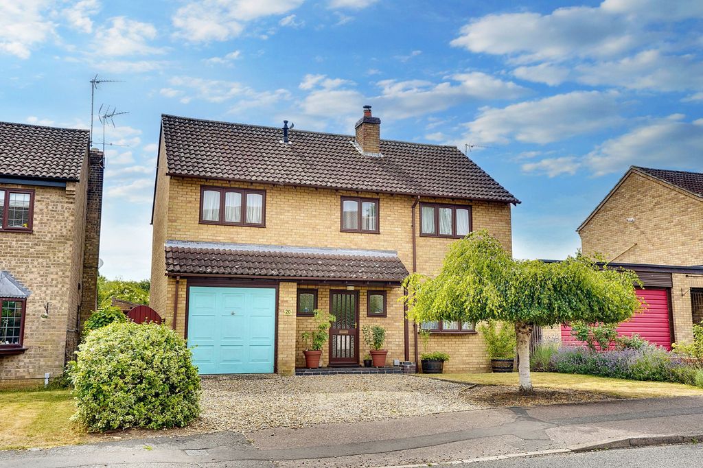 Property photo 1 of 17