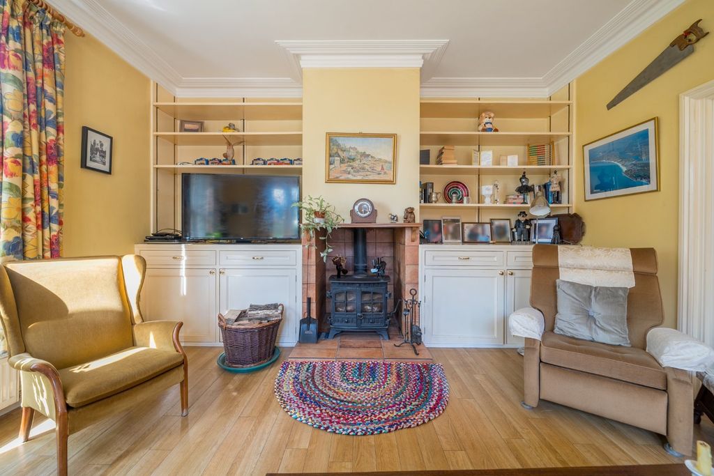 Property photo 3 of 23 Picture No. 47