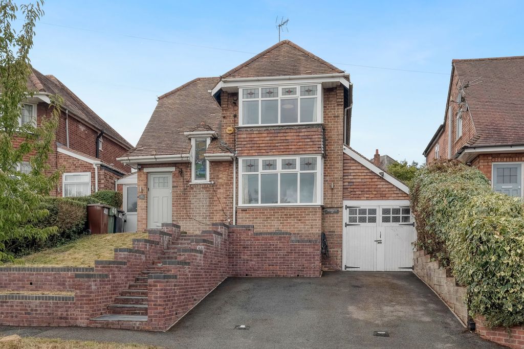 Property photo 1 of 21