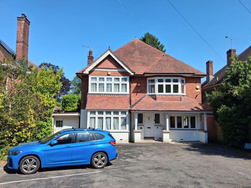 Property photo 1 of 12 Picture No. 16