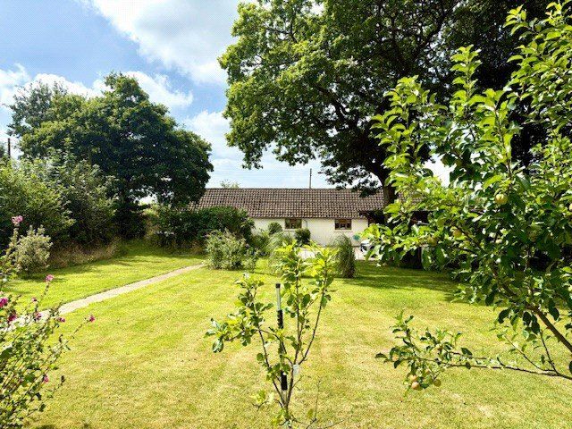 Property photo 2 of 44 Picture No. 72