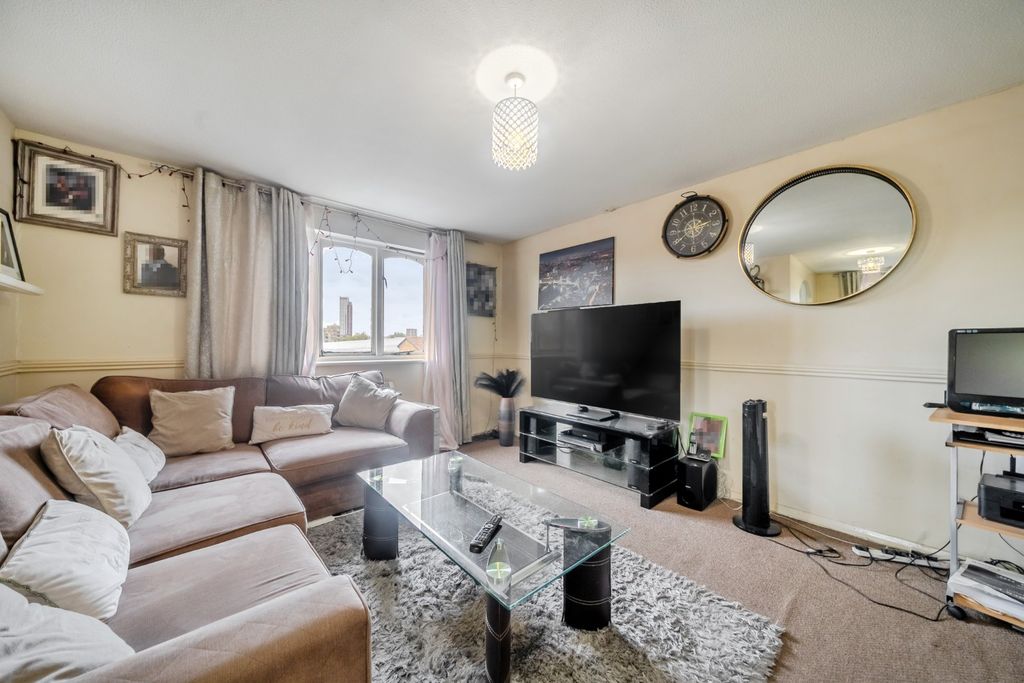 Property photo 3 of 13 Picture No. 08