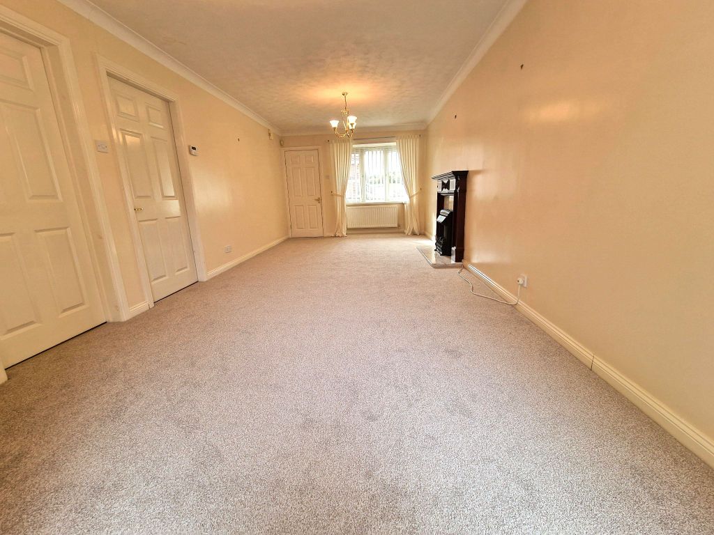 Property photo 2 of 14 Photograph 2