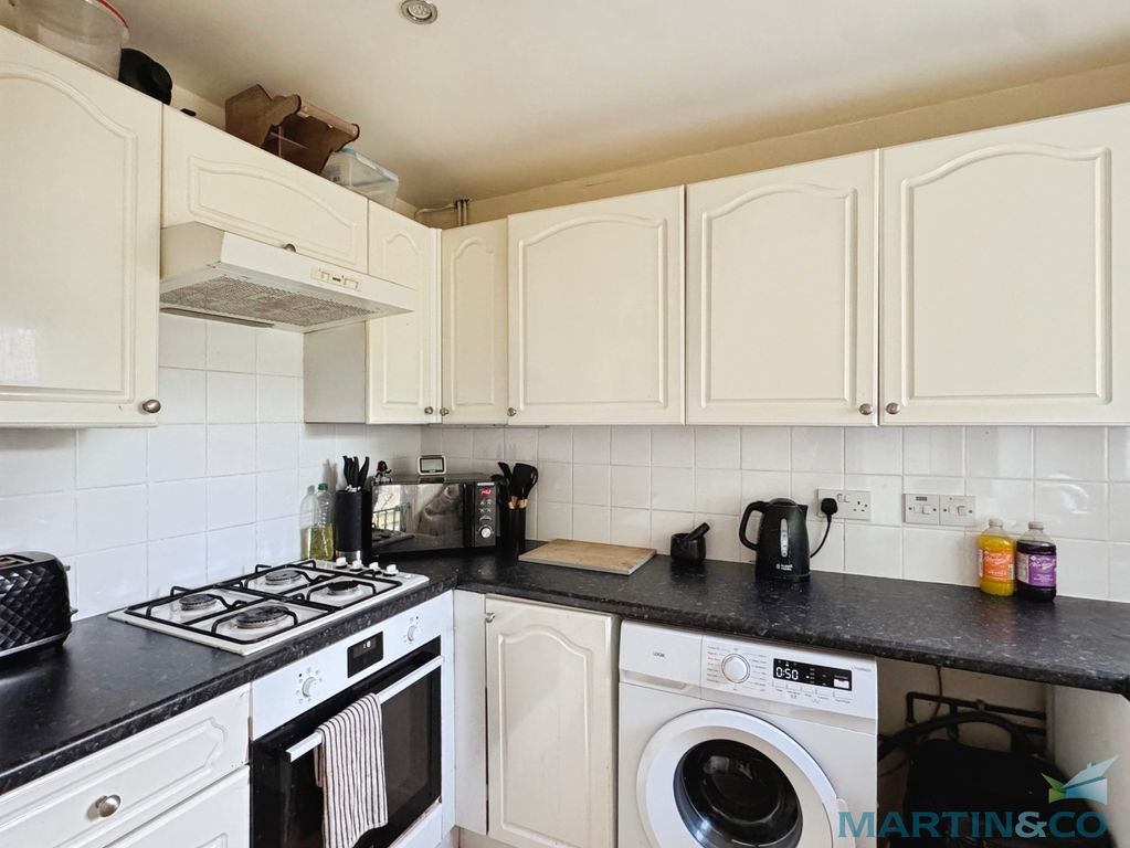 Property photo 3 of 10 451c20A6--48Fe-Bb3F-96E70Ccb71Ab-32856-00001223957