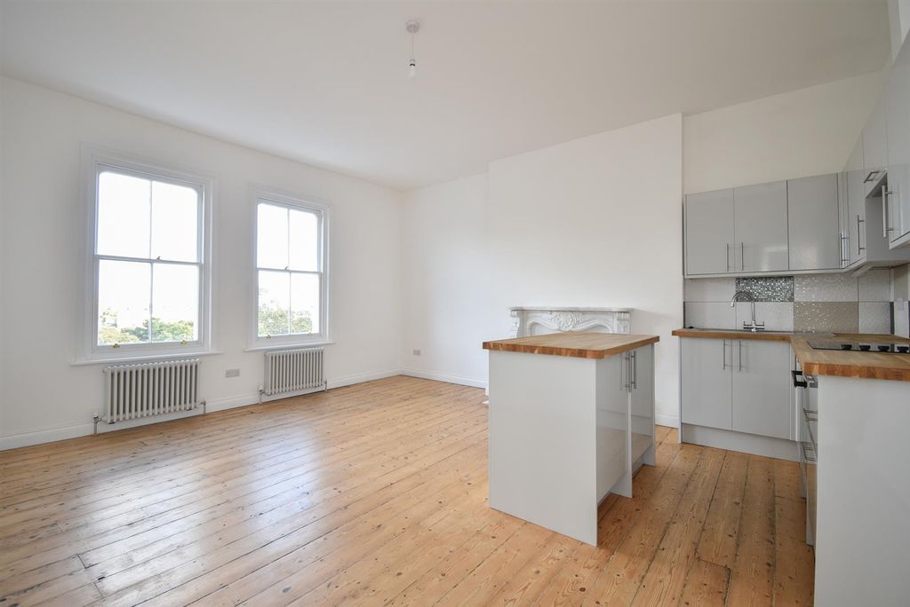 Property photo 1 of 17 Jt-Tbei02Ua5Knibds3Lxa.Jpg