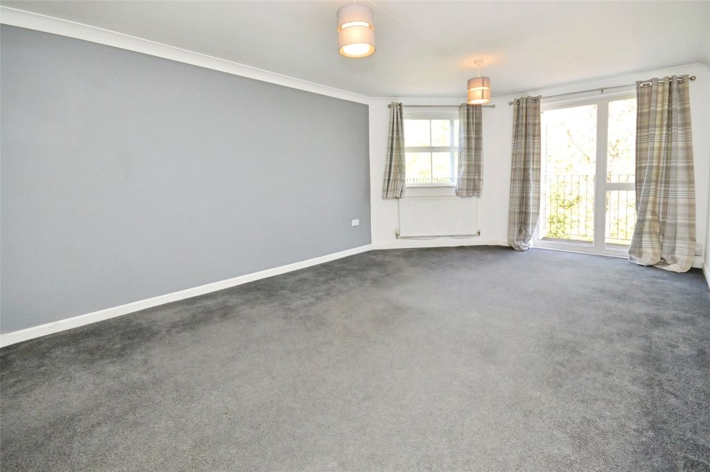 Property photo 3 of 15 3 - Picture No. 10