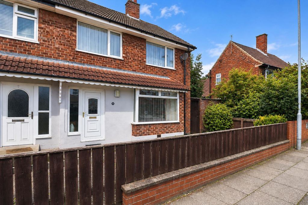 Property photo 1 of 13