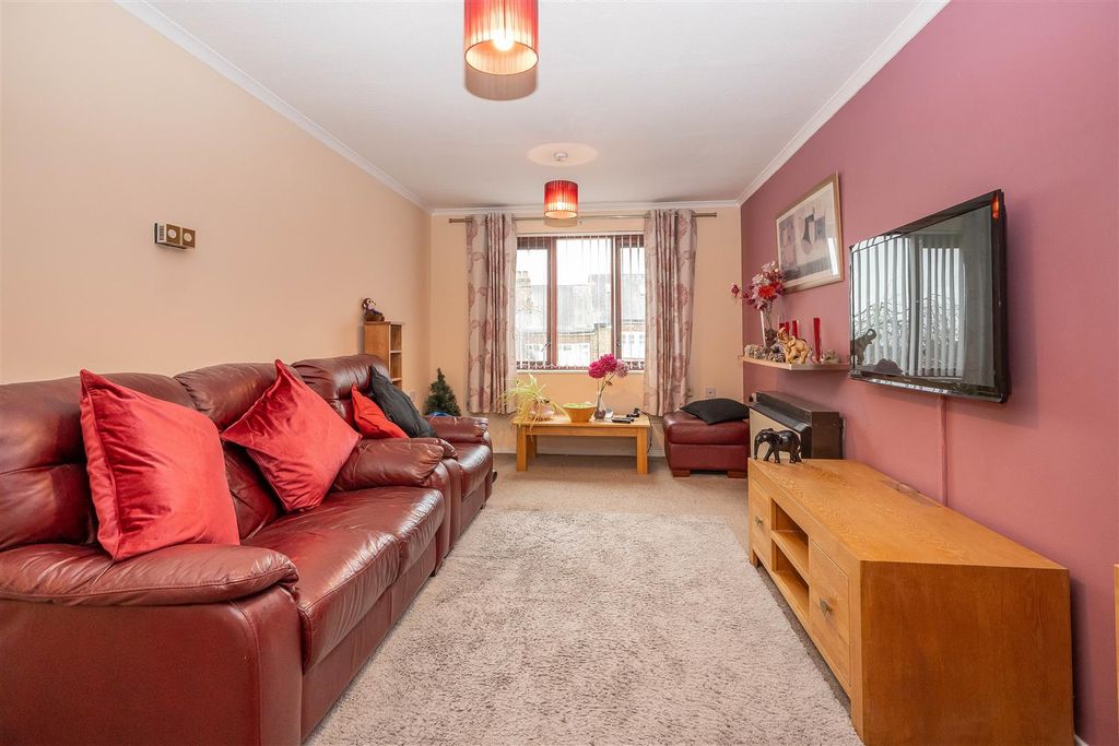 Property photo 2 of 9 Dsc_4462.Jpg