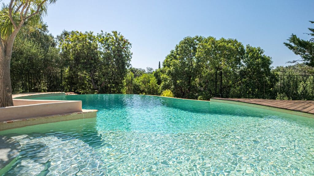 Property photo 2 of 28 Algarve Villa Ptlouv499 2