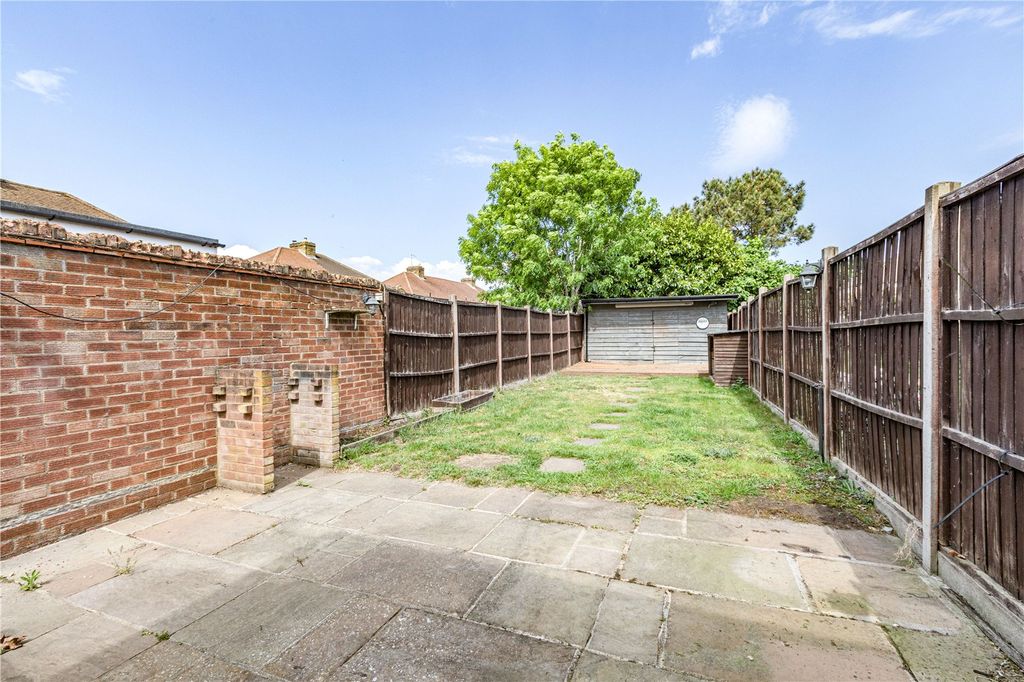 Property photo 2 of 12 Picture No. 10