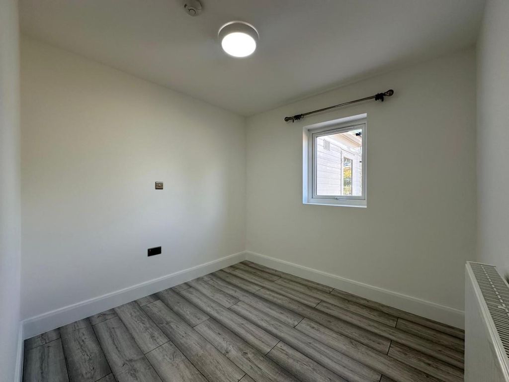 Property photo 2 of 13 Whatsapp Image 2025-10-04 At 11.39.00 (3).Jpeg