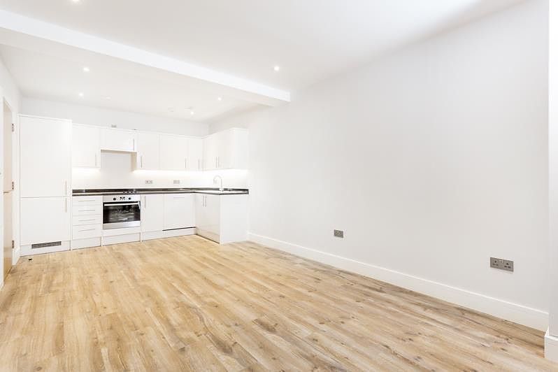 Property photo 3 of 7 Open Plan