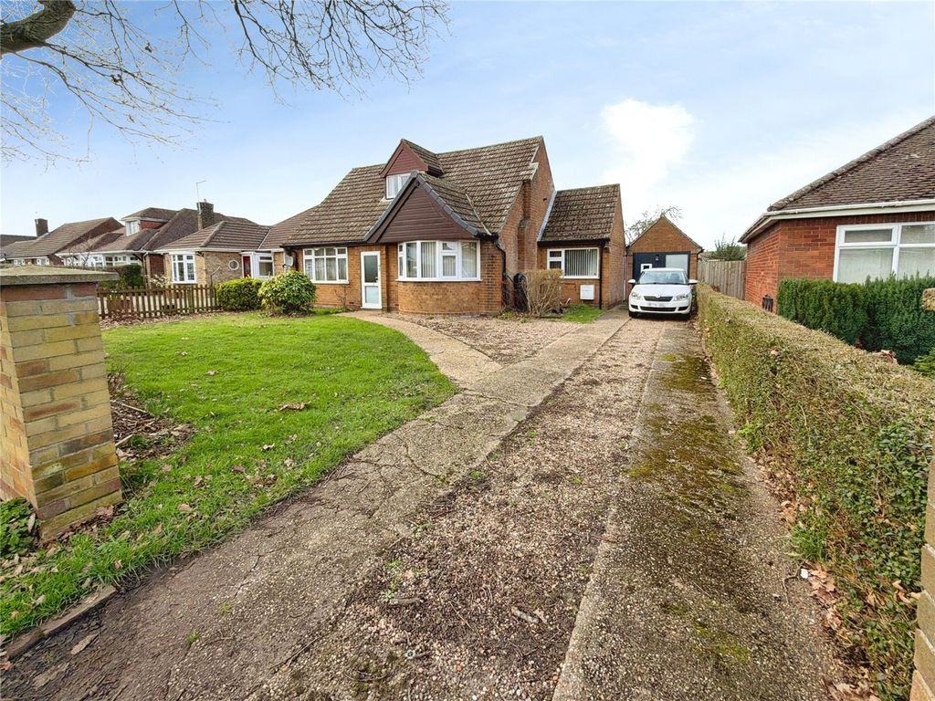 Property photo 1 of 19 Outside