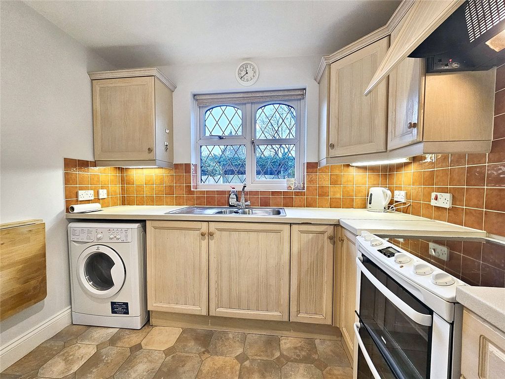 Property photo 2 of 11 Picture No. 09