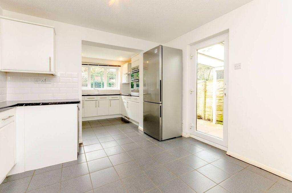 Property photo 1 of 22