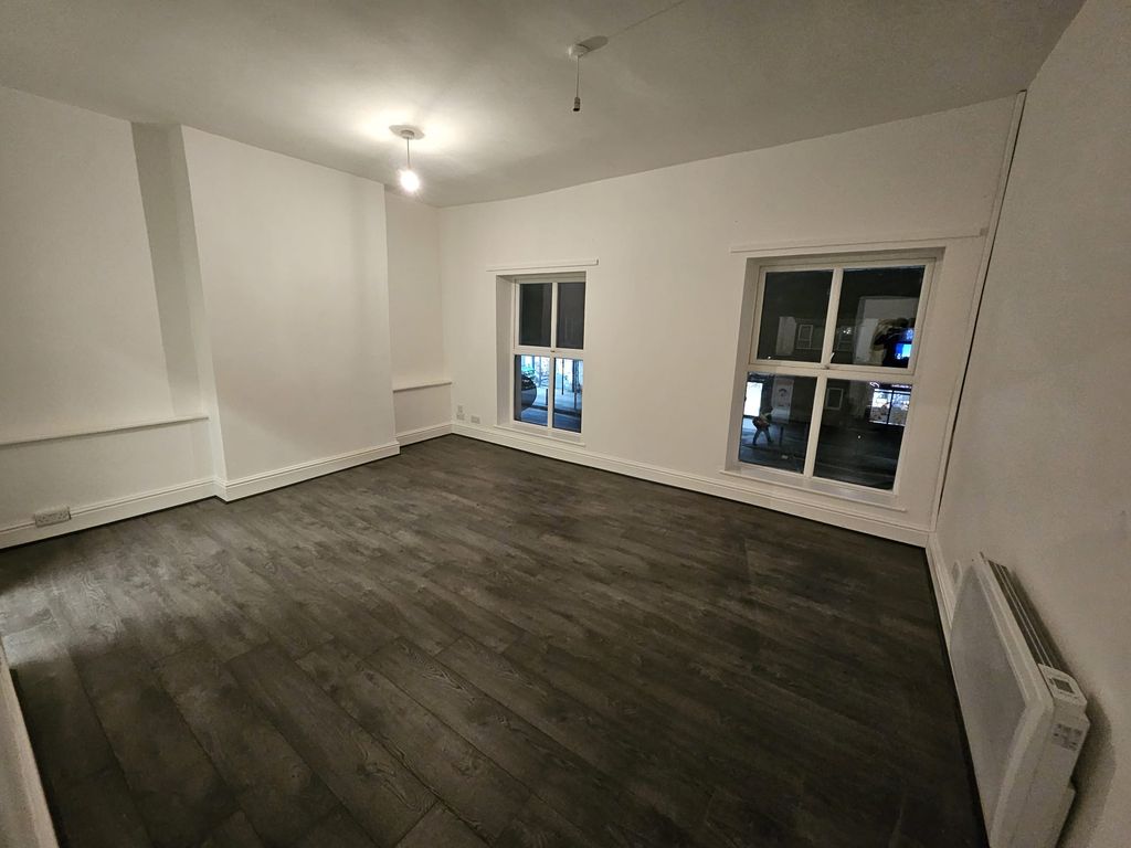 Property photo 3 of 7 Property