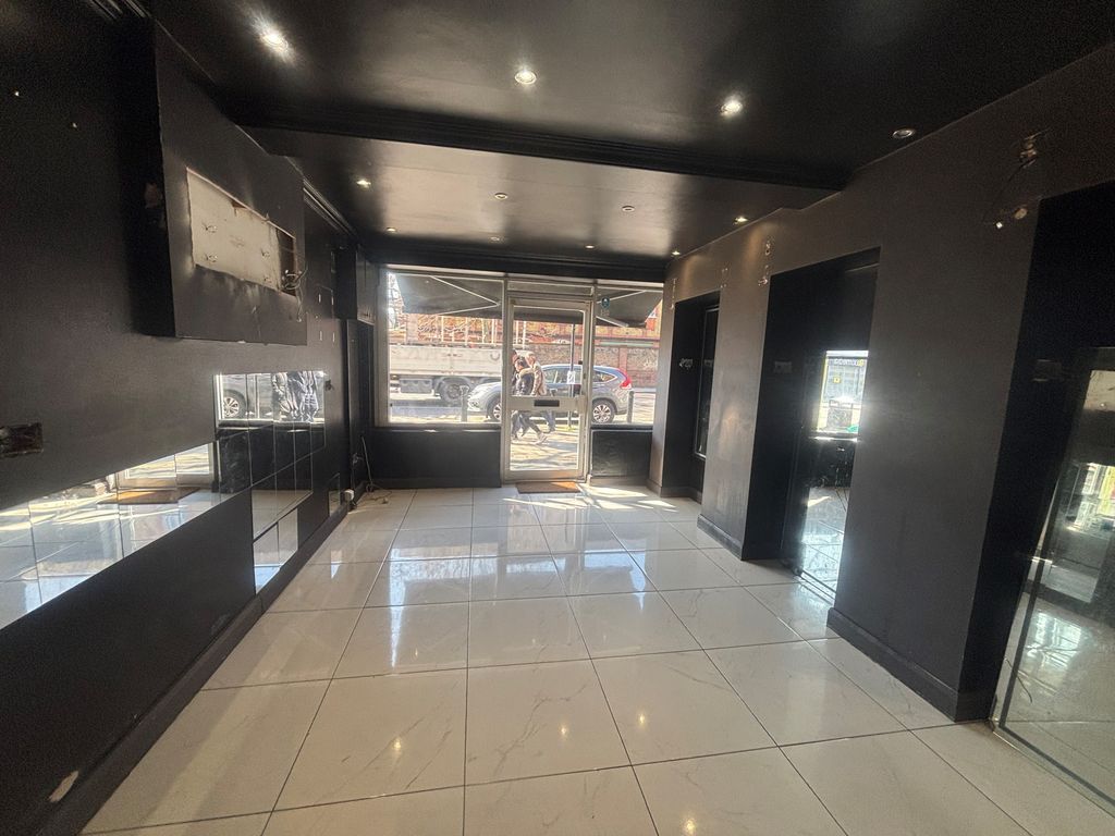 Property photo 2 of 4