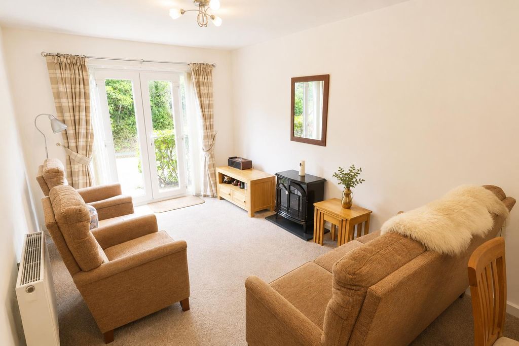 Property photo 2 of 9 Open Plan Kitchen/Living/Dining Room