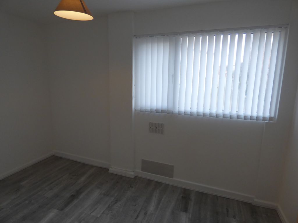 Property photo 3 of 10 873-Hr-3.Jpg