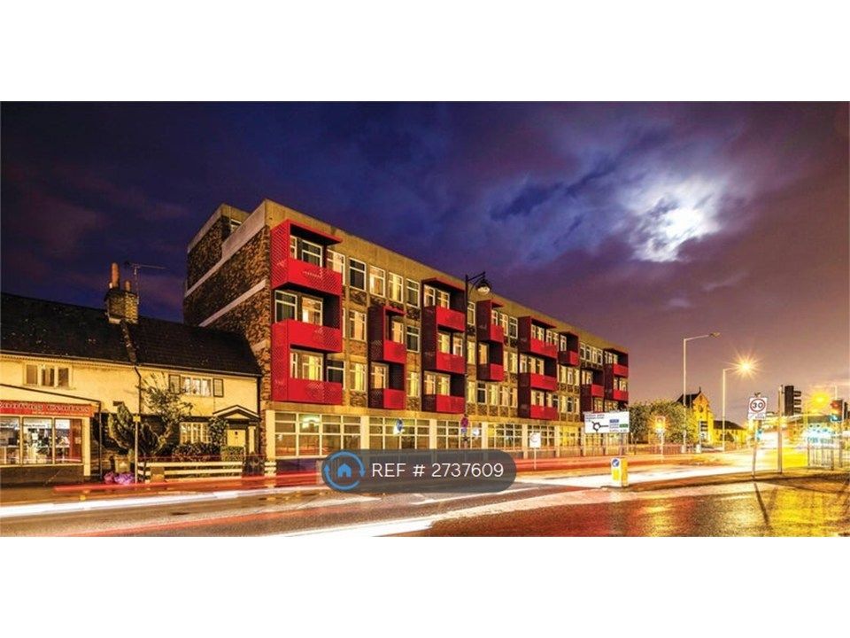 Property photo 1 of 10 Building