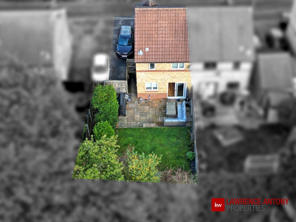 Property photo 1 of 31