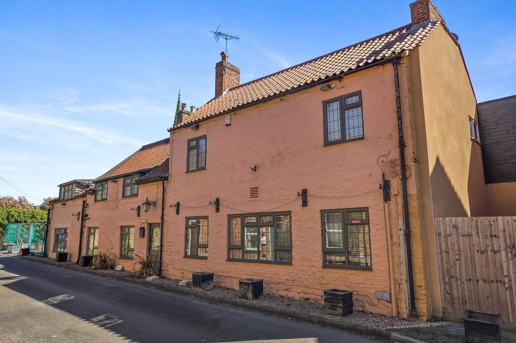 Property photo 1 of 48 The Bell Inn, 3A And 3B Far Lane, Coleby, Lincoln Ln5 0Ah
