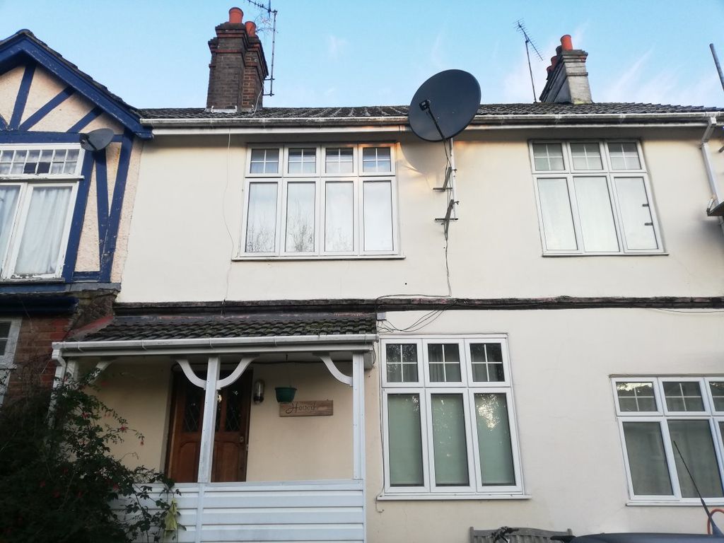 Property photo 3 of 4