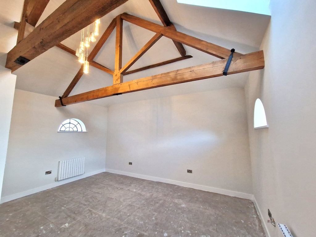 Property photo 3 of 30