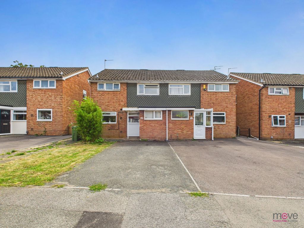 Property photo 1 of 12
