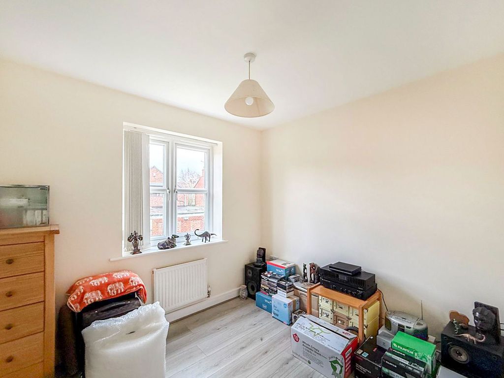 Property photo 3 of 8