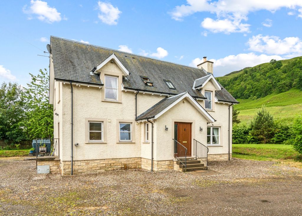 Property photo 1 of 31